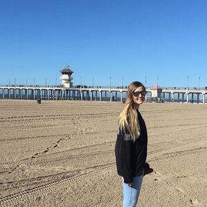 Meet your Posher, Chloe